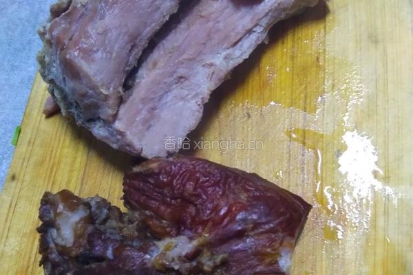 干巴牛肉 腊排骨的做法图解3