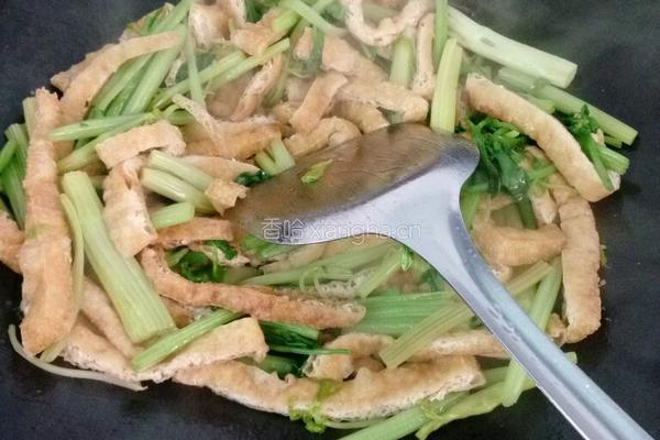 芹菜豆腐干的做法图解5
