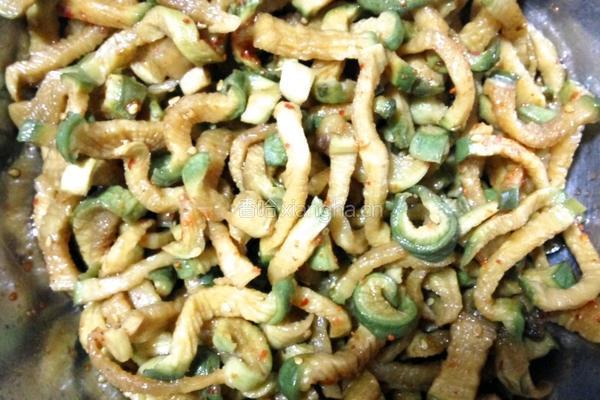 美味萝卜拌菜的做法图解5
