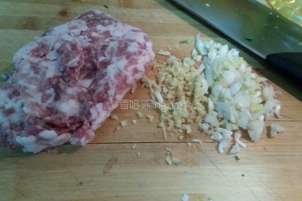 韭菜糊饼的做法图解3