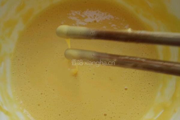 奶香豆沙卷的做法图解4