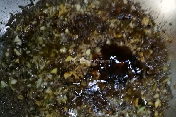 香菇牛肉辣酱的做法图解6