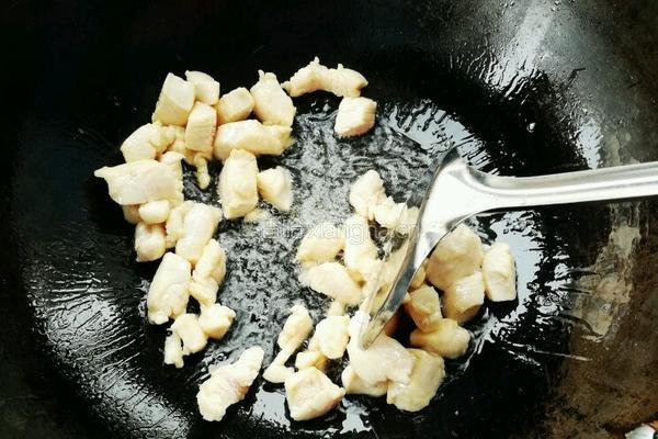 酱爆鸡丁的做法图解5