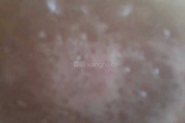 蜜糖菠萝配燕麦粥的做法图解3