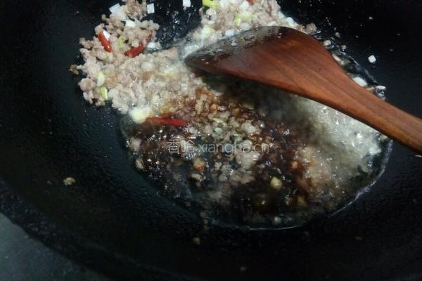 肉末小白菜的做法图解7