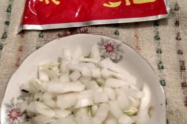 尖椒鸡蛋香菇卤的做法图解3