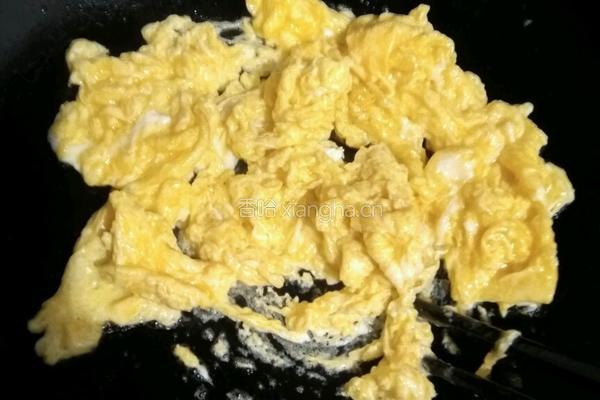 尖椒鸡蛋香菇卤的做法图解4