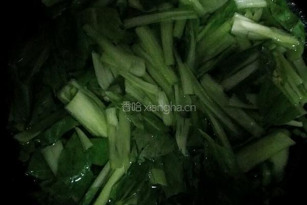 凉拌海带粉丝小油菜的做法图解2
