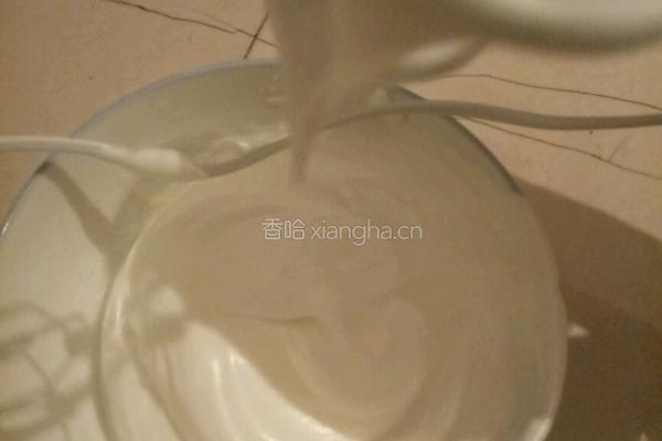 花样卷式蛋糕的做法图解7
