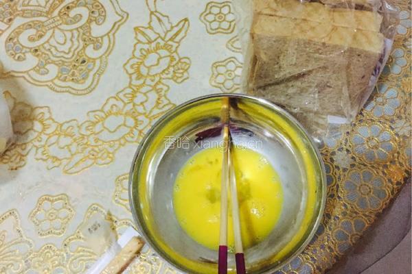 芝士面包片的做法图解1