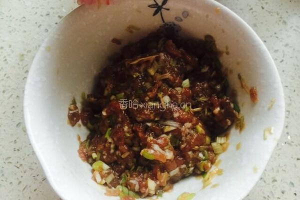金黄肉饼的做法图解1