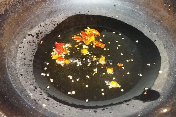白菜粉条炖豆腐的做法图解6