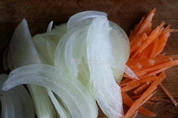 榨菜炒红肠的做法图解4