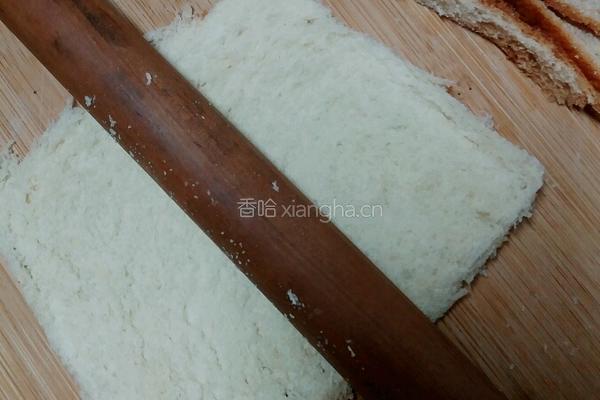 草莓三明治卷的做法图解5