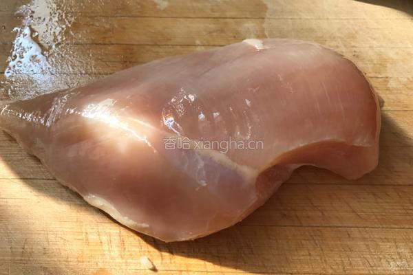 健身增肌好帮手，什锦鸡胸肉丸子的做法图解1