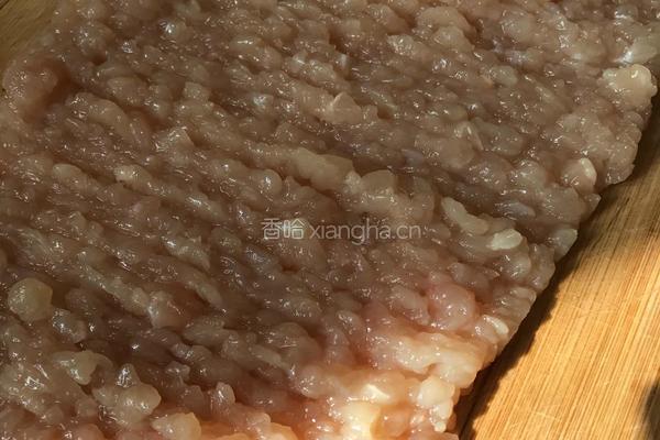 健身增肌好帮手，什锦鸡胸肉丸子的做法图解2