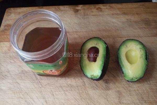 蜂蜜牛油果的做法图解2