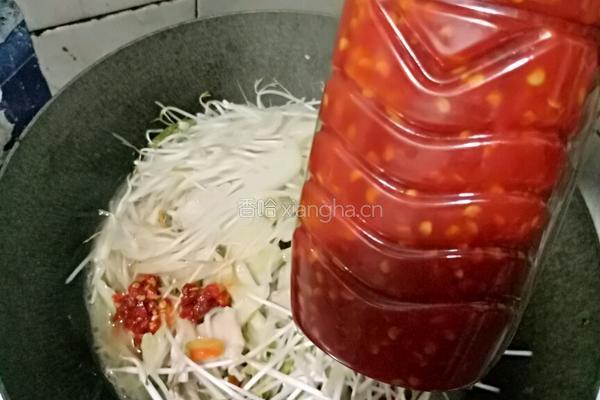 豆芽菜炒肉的做法图解7