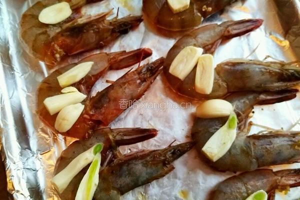 蒜烤大虾的做法图解3