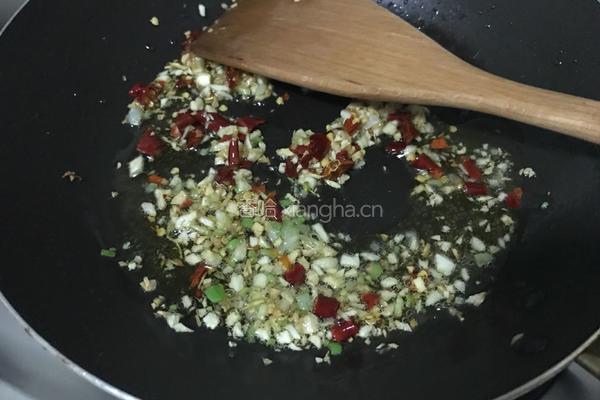 蒜香青菜的做法图解6