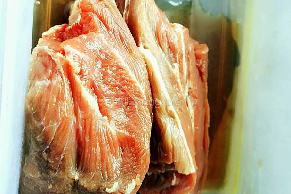 炒牛肉的做法图解1