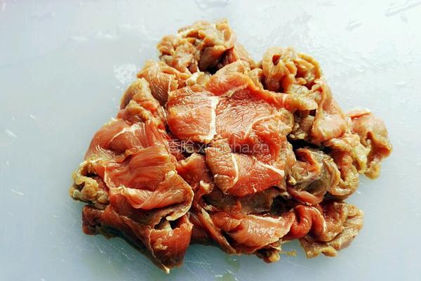 炒牛肉的做法图解2