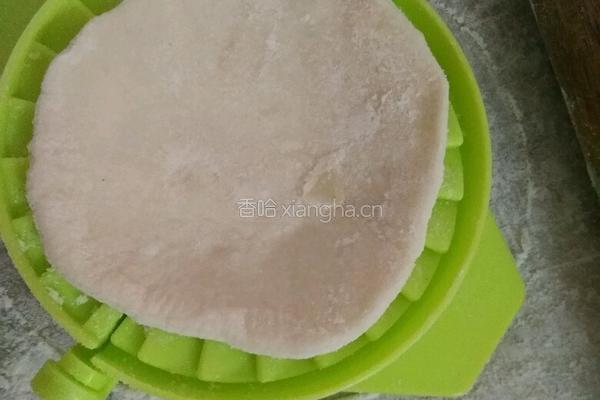 萝卜猪肉馅饺子的做法图解10