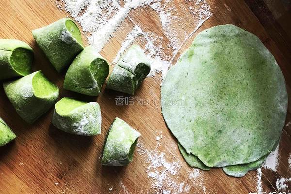 营养减脂餐——菠菜鸡胸肉卷的做法图解2