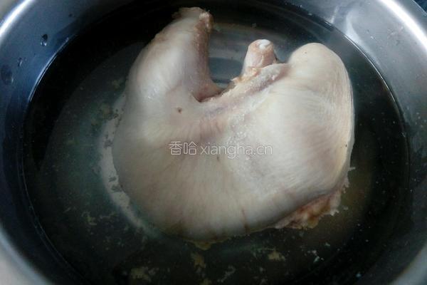 爆炒肚片的做法图解1