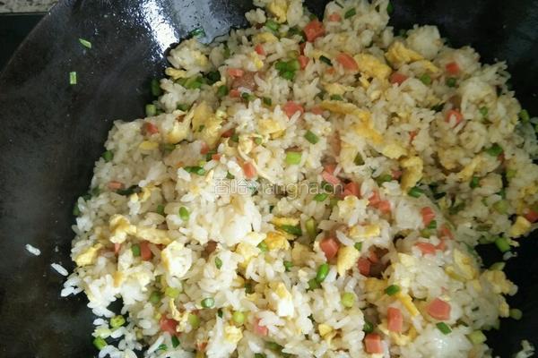 蛋炒饭的做法图解9