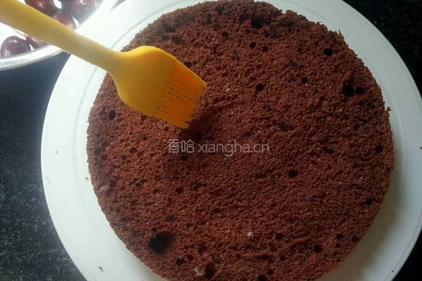 黑森林蛋糕的做法图解4