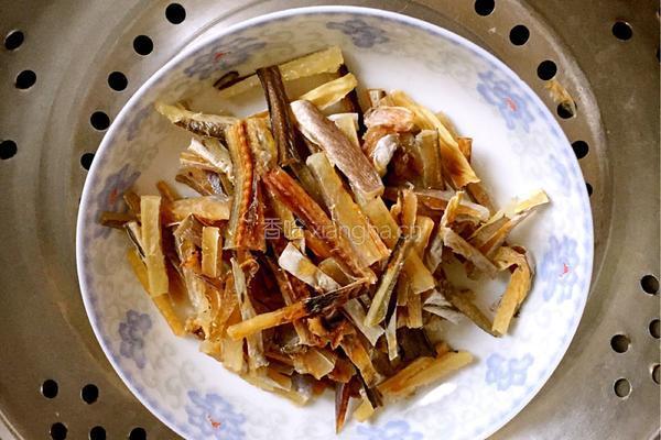爆炒鳗鱼丝的做法图解5