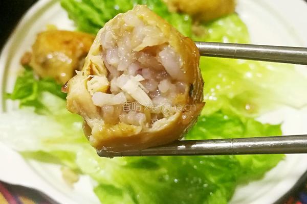 鸡翅肉汁包饭