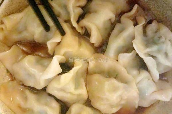 韭菜猪肉饺子的做法图解4