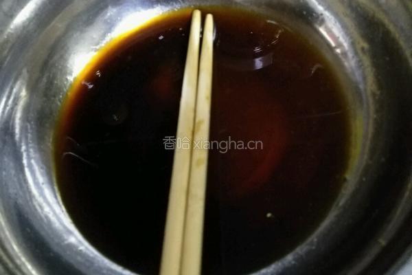 红酒鸡翅的做法图解8