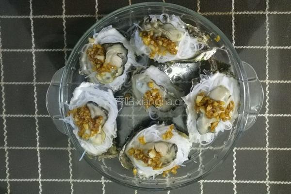 蒜蓉粉丝生蚝的做法图解5