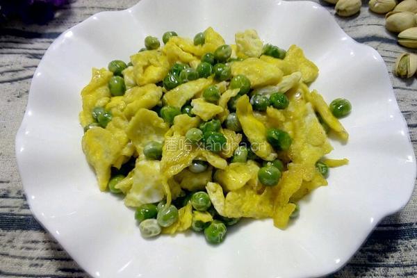 豌豆炒鸡蛋的做法图解12