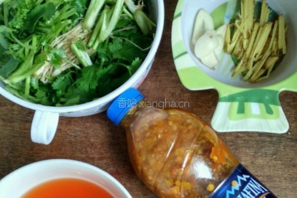 酸辣兔子肉的做法图解3