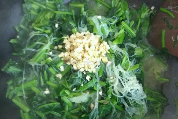 蒜蓉粉丝菠菜的做法图解4