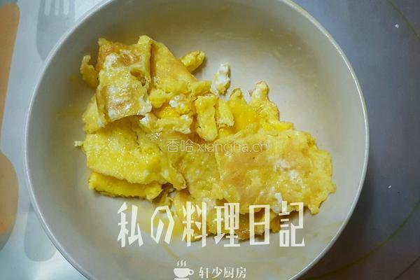 韭黄炒蛋加腊肠版的做法图解3
