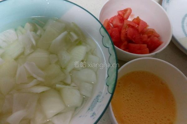 番茄洋葱炒蛋的做法图解2