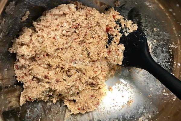 无油无糖燕麦果干能量棒的做法图解3