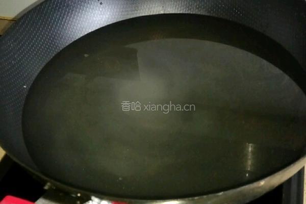 卤肉菠菜的做法图解2