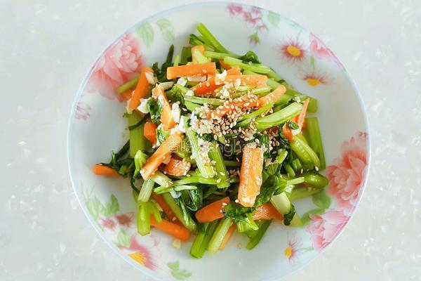 生拌芹菜的做法图解7