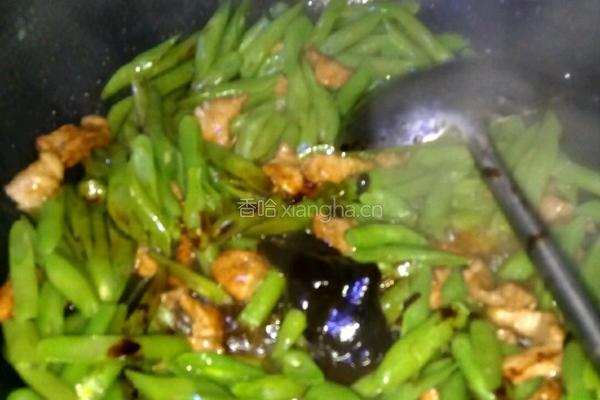 酱爆豆角的做法图解14