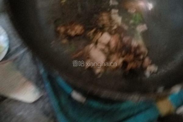 木耳炒肉的做法图解6