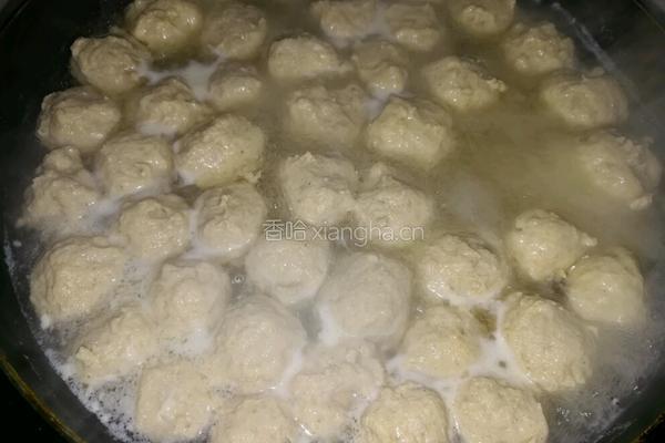 清汤鸡肉丸的做法图解4