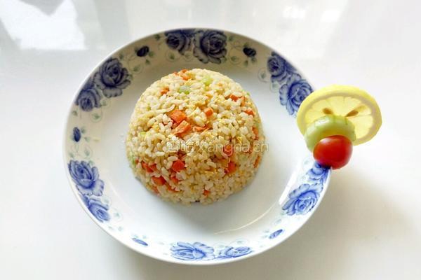 胡萝卜青瓜鸡蛋炒饭的做法图解14