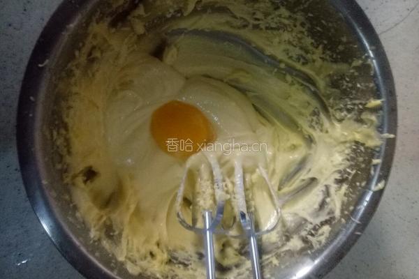 牛奶曲奇饼干的做法图解3
