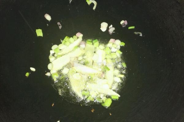 耗油鸡翅的做法图解3
